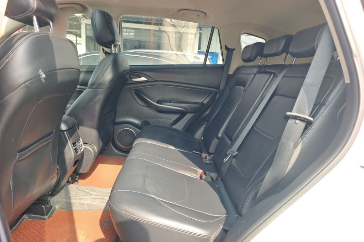 Used BYD Song 2021 Classic Edition 1.5T Manual Luxury Model
