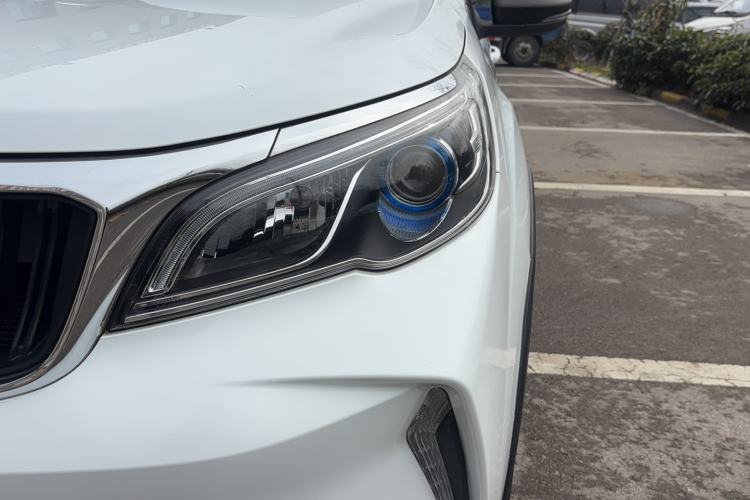 Used Geely Auto Vision X3 2021 PRO 1.5L CVT Deluxe Model
