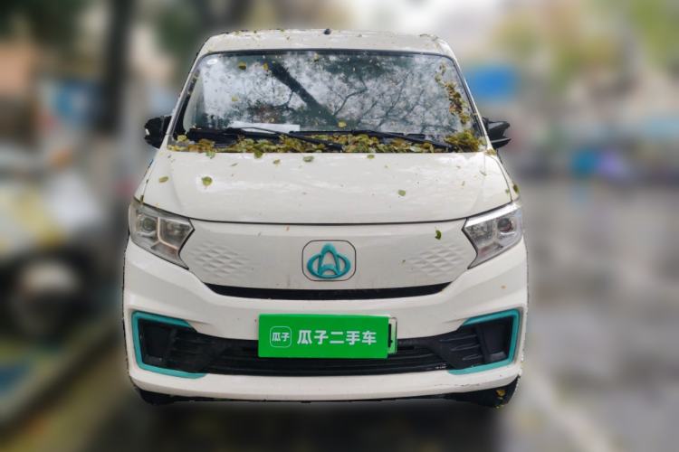 Used CHANGAN KUAYUE Xing V7 EV 2022 Standard Model 240 km Front
