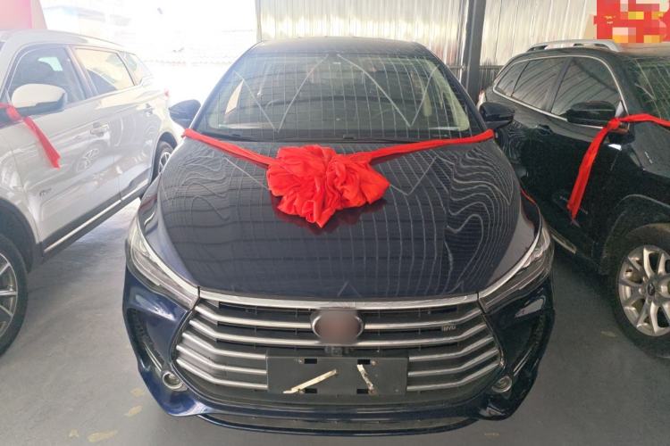 Used BYD Song MAX 2017 1.5T Manual Smart Connect Luxury 7-Seater
