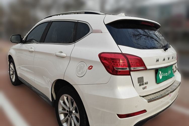 Used Haval H2 2017 Red-Label 1.5T Manual Two-Wheel-Drive Elite Model