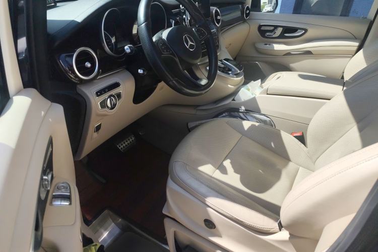 Used Mercedes-Benz V-Class 2016 V 260 L Prestige Extended Edition