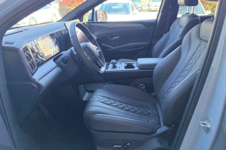 Used BYD Song L DM-i 2025 Intelligent Driving Version 160 km Beyond-Range Type