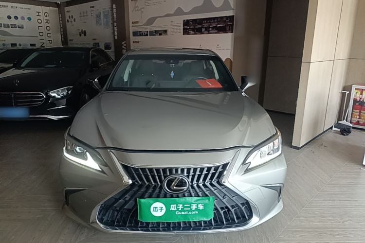 Used Lexus ES 2022 200 Excellence Edition Front