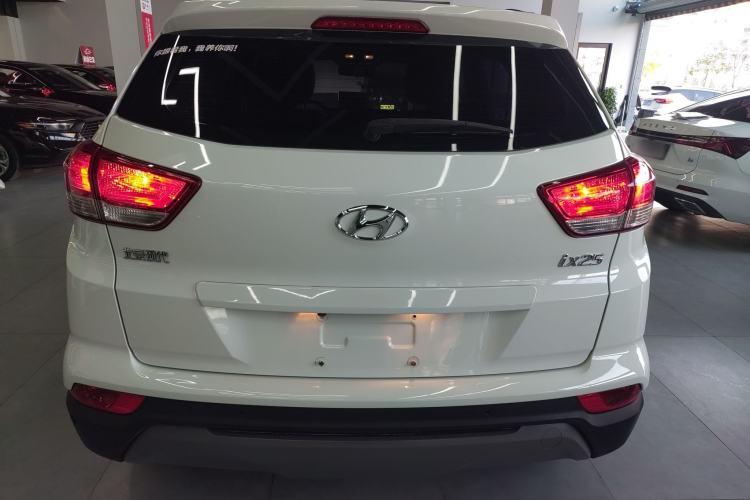 Used Hyundai ix25 2017 1.6L Automatic Smart Version