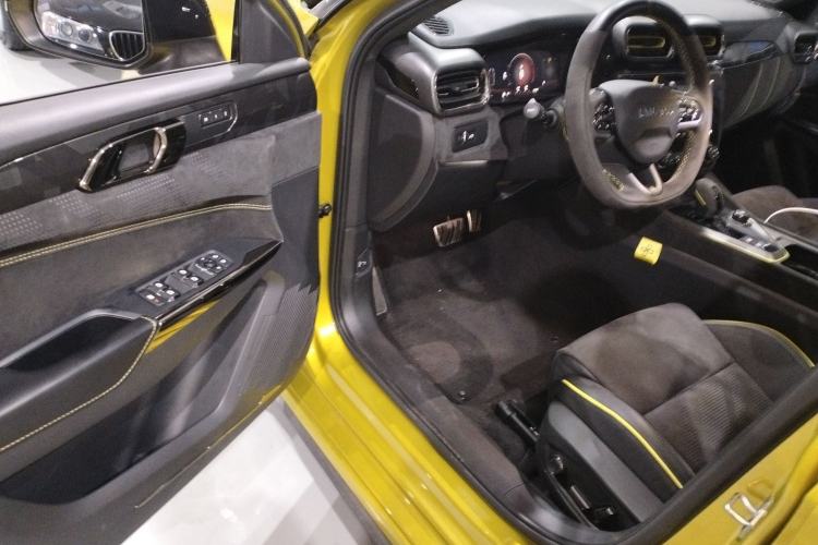 Used Lynk & Co 03 2020 03+ 2.0TD Automatic Wind-Chasing Edition Driver Seat