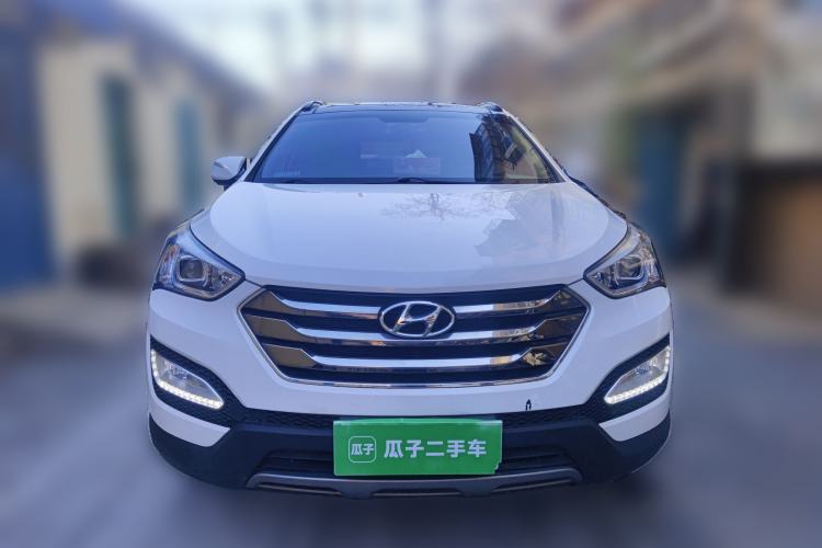 Used Hyundai Santa Fe 2013 2.4L Automatic Two-Wheel Drive Smart Version
