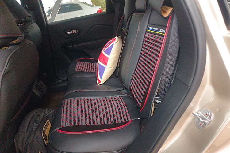 Used Jeep Cherokee 2017 2.0L Superior Edition