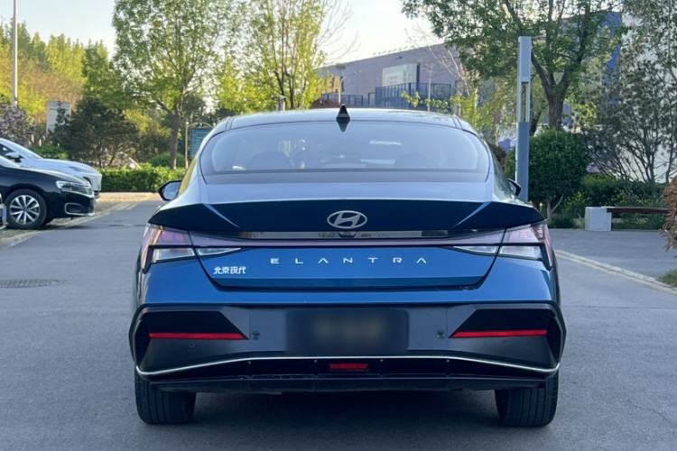 Used Hyundai Elantra 2023 1.5L CVT TOP Flagship Edition Exterior 3