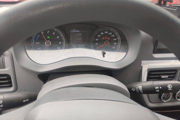 Used Wuling Yangguang 2024 300km Range Practical Window-Sealed Version 60kW
