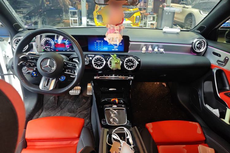 Used Mercedes-Benz A AMG 2024 Facelift AMG A 35 L 4MATIC Center Console