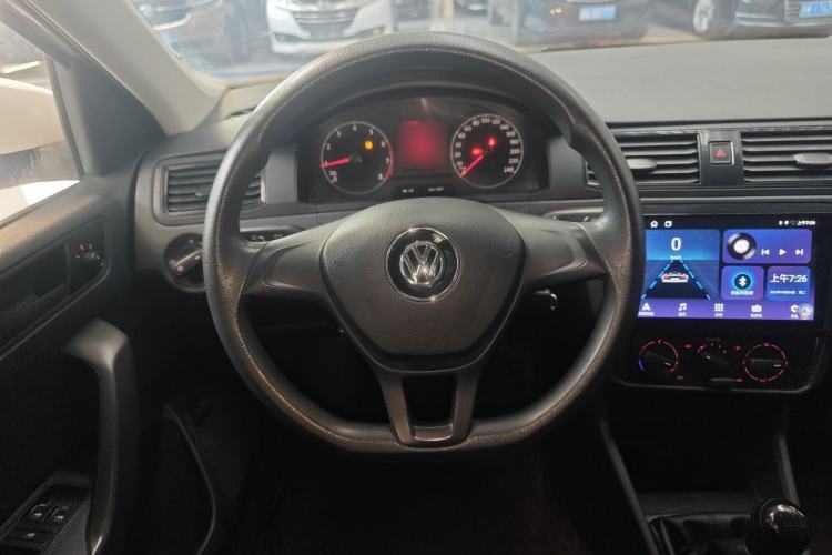 Used Volkswagen Santana 2016 1.6L Manual Fashion Edition Steering Wheel