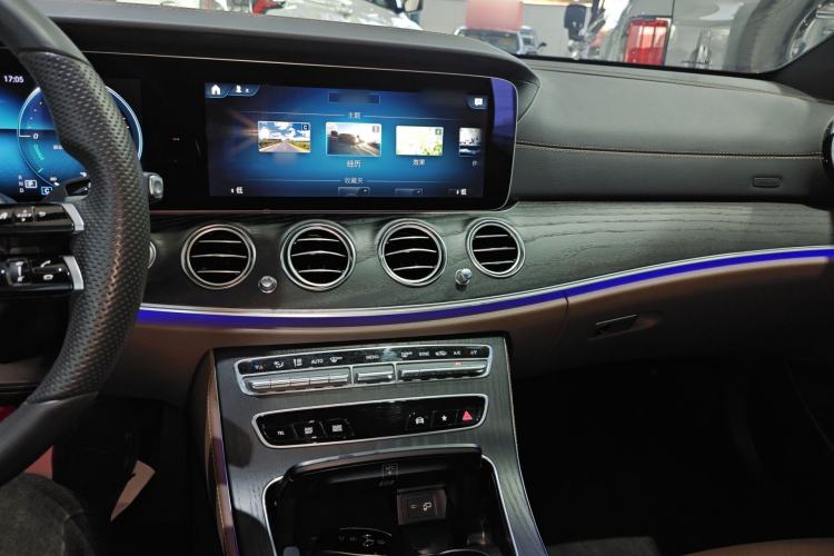 Used Mercedes-Benz E-Class 2022 E 260 L Sport Edition
