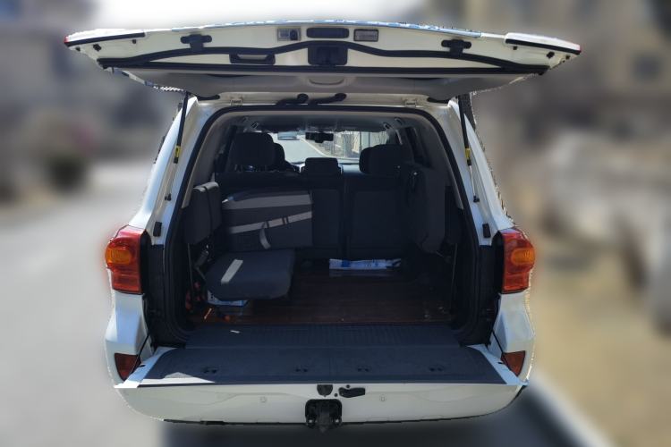 Used Toyota Land Cruiser 