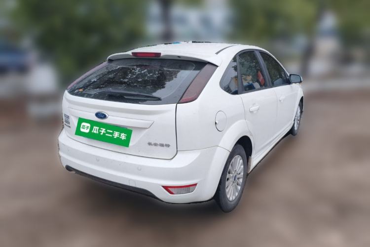 Used Ford Focus 2013 Hatchback Classic 1.8L Automatic Fashion Edition
