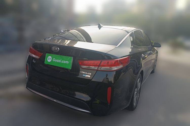 Used Kia K5 New Energy 2018 2.0L ZhiZun Edition
