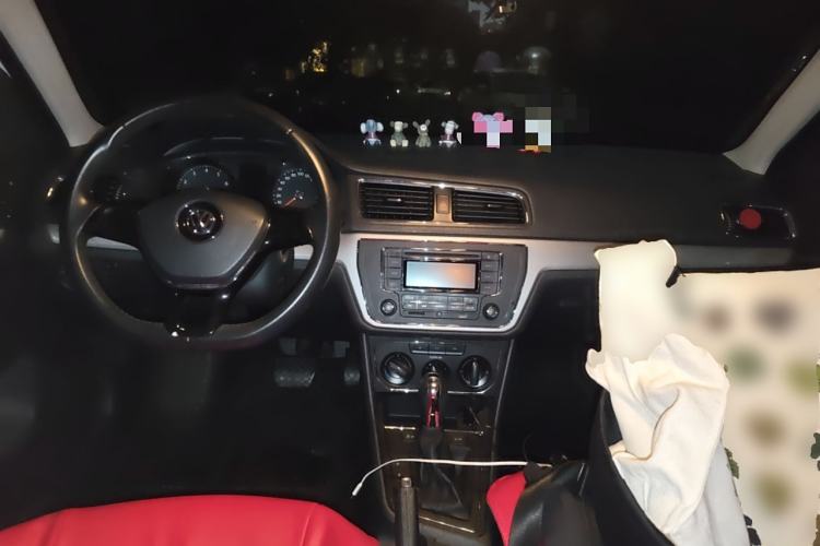 Used Volkswagen Gran Lavida 2015 1.6L Automatic Comfort Edition
