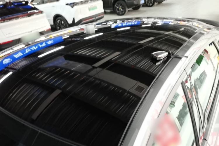 Used CHANGAN UNI-V 2024 1.5T Prestige Edition Roof