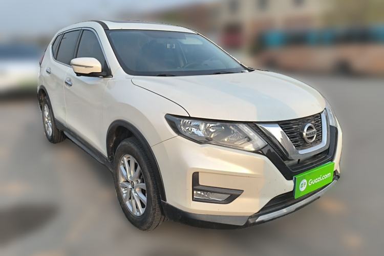Used Nissan X-Trail 2017 2.0L CVT Comfort Edition 2WD Front Right 45 Deg