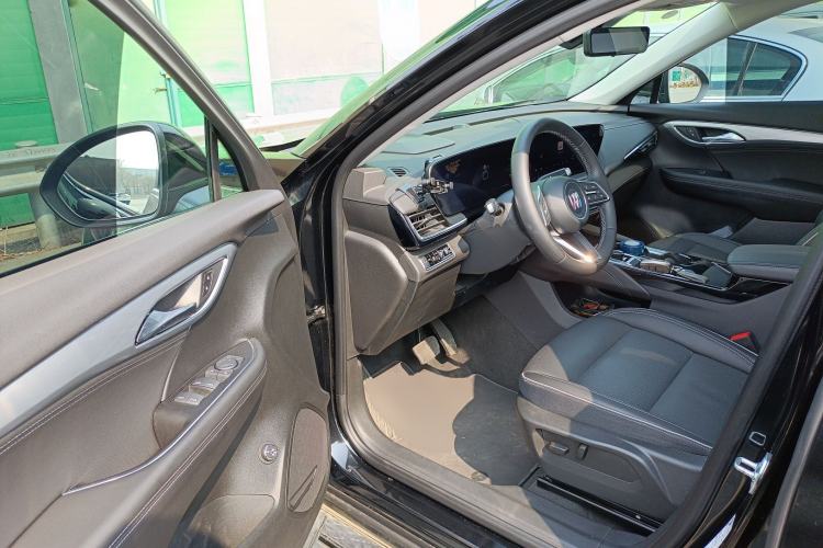 Used Buick Envision 2025 Encore Plus 28T Two-Wheel-Drive Platinum Edition