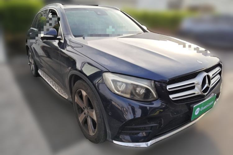 Used Mercedes-Benz GLC 2017 GLC 300 4MATIC Sport Edition Front Right 45 Deg