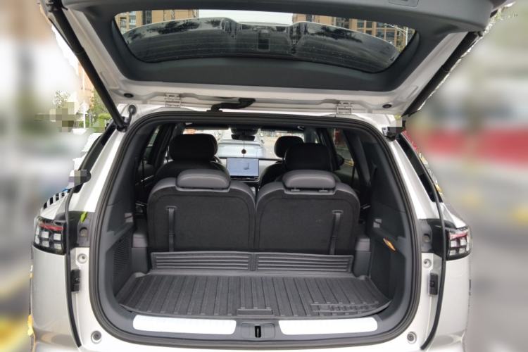 Used Dongfeng eπ eπ008 2026 Model Six-Seat Range-Extended Family Delight Edition
