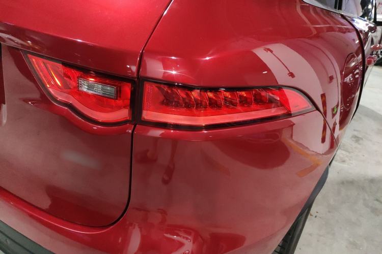 Used Jaguar F-PACE 2016 2.0T Two-Wheel-Drive R-Sport Sport Edition
