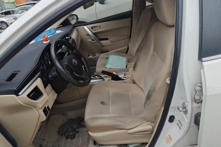 Used Toyota Corolla 2014 1.6L CVT GL Left Front Seat