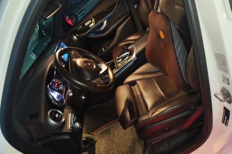 Used Mercedes-Benz GLC 2019 GLC 260 L 4MATIC Dynamic Model Left Front Seat