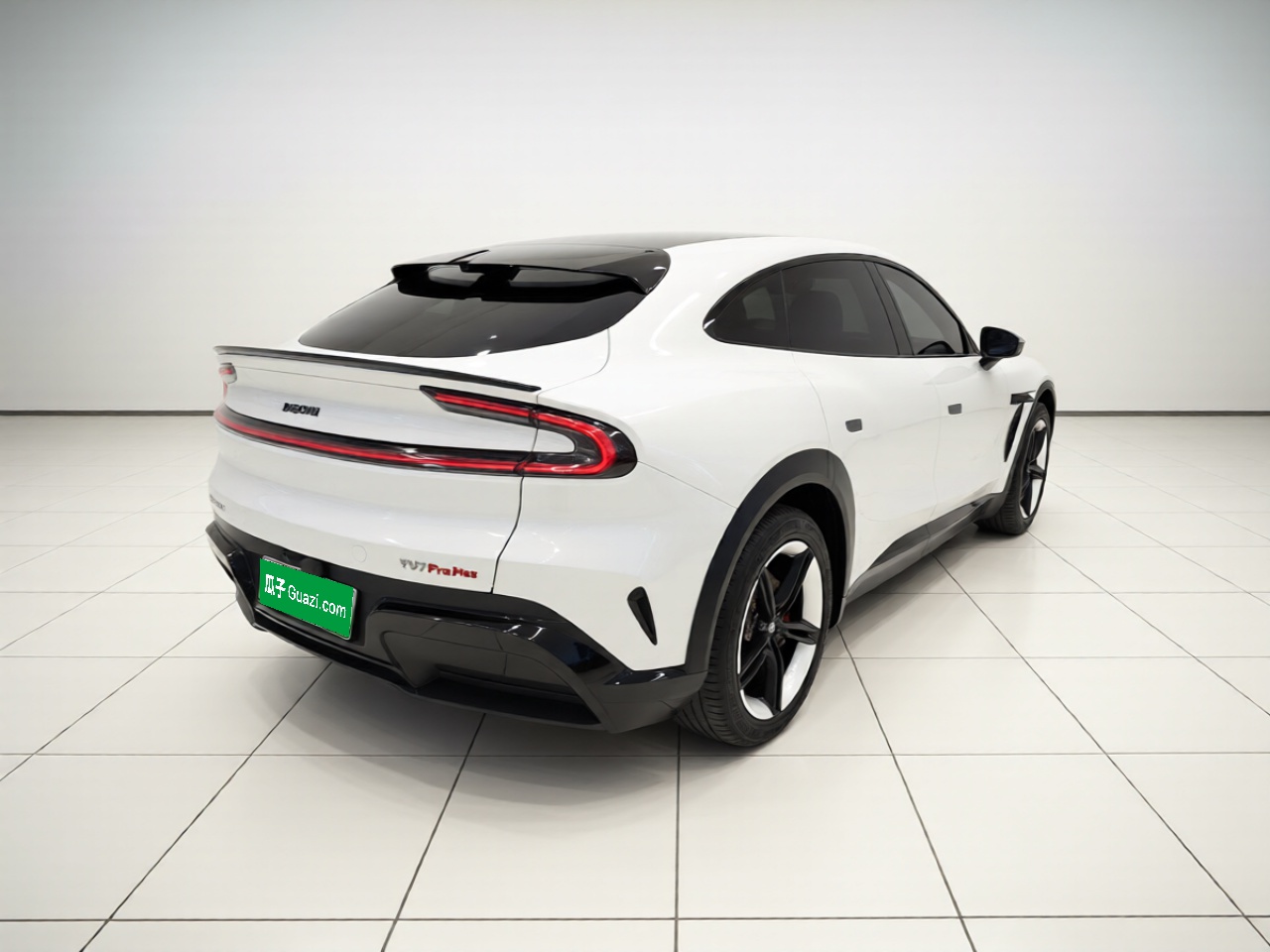 Xiaomi Auto YU7 2025 Ultra-Long Range Rear-Wheel Drive Version — снимка 6