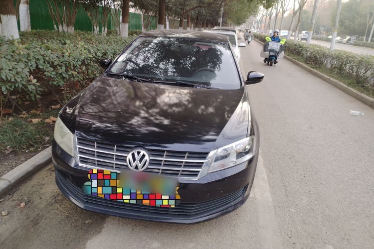 Used Volkswagen Lavida 2013 1.6L Manual Fashion Edition
