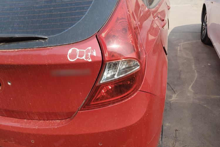 Used Hyundai Verna Ray 2014 1.4L Automatic GLX Exterior 3