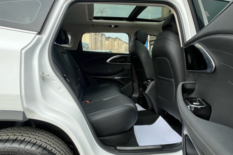 Used EXEED Lingyun 2024 300T Two-Wheel Drive Starlight Edition Interior 6