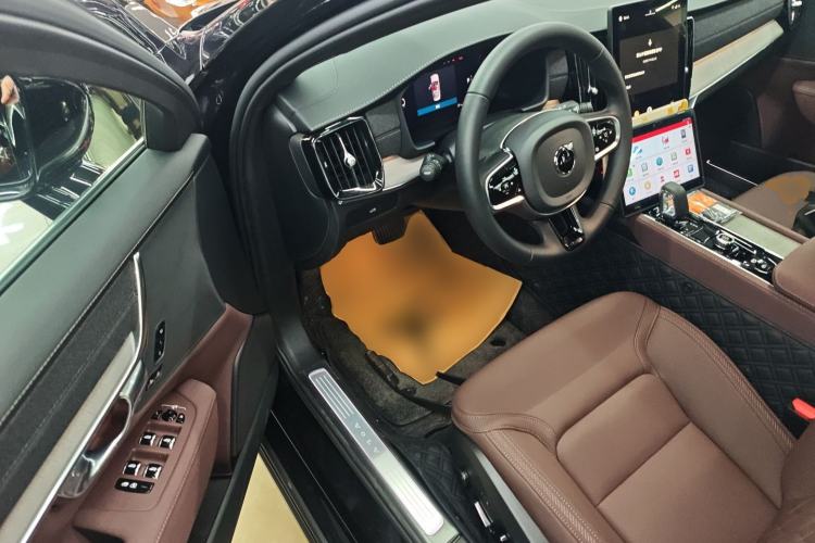 Used Volvo S90 2026 B5 Zhiyi Luxury Edition