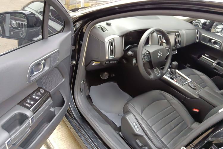 Used Citroen C6 2018 380THP Luxury Version