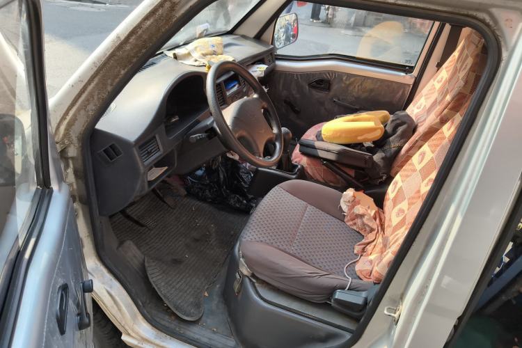 Used Wuling Zhiguang 2015 1.2L Practical LS-I Model
