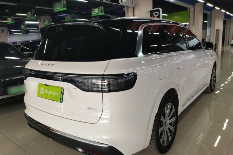 Used Hima AITO M8 2025 Extended-Range Max+ Version 53.4 kWh 6-Seater Edition