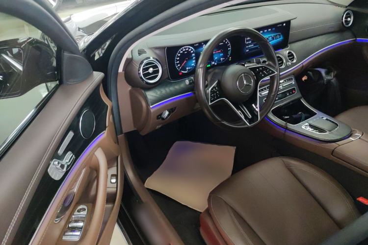 Used Mercedes-Benz E-Class New Energy 2022 Restyled E 350 e L Plug-in Hybrid Sports Sedan Driver Seat