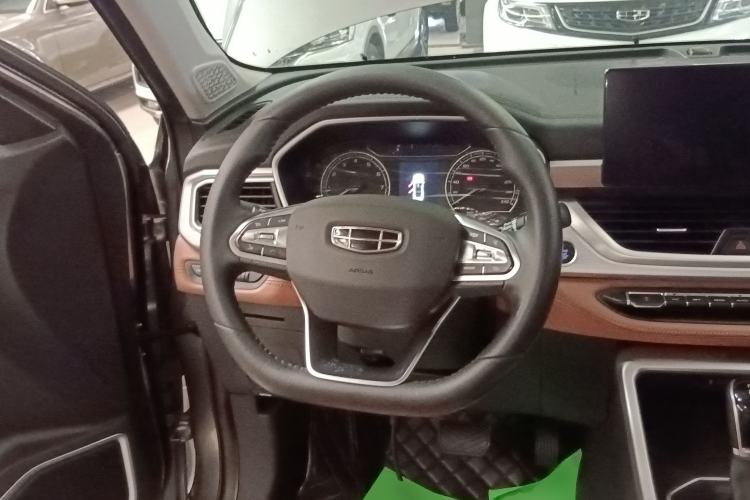 Used Geely Auto Vision X6 2020 1.4T CVT Luxury Edition