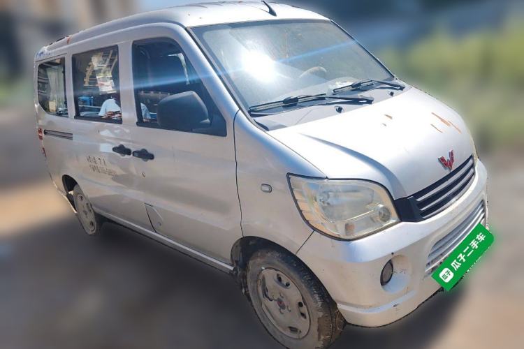 Used Wuling Zhiguang 2010 1.0L New Edition Practical Version with Extended Body L2Y