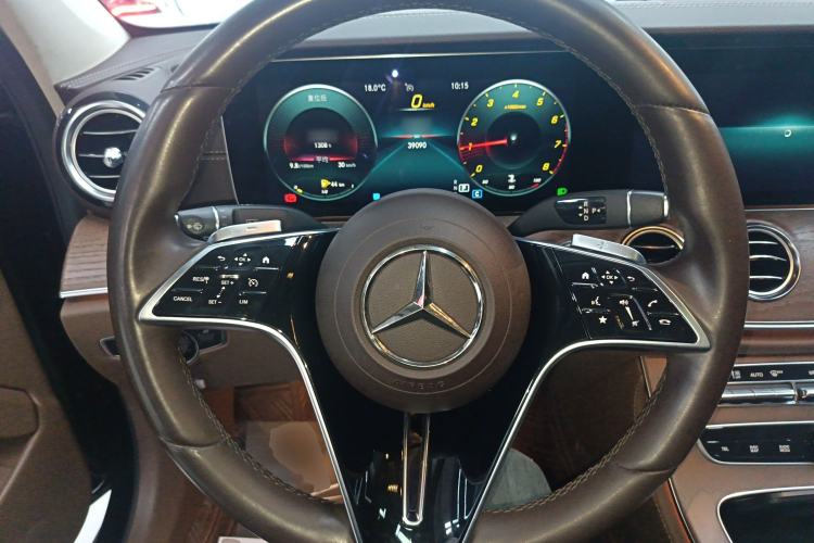 Used Mercedes-Benz E-Class 2022 Second Facelift E 300 L Fashion Edition
