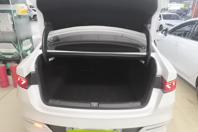 Used BYD Qin PLUS 2023 Champion Edition DM-i 55KM Leading Model
