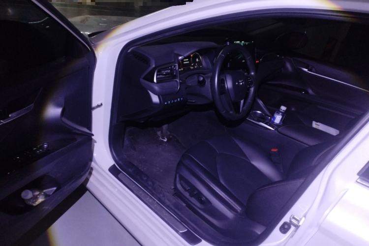 Used Toyota Camry 2021 2.5G Luxury Edition