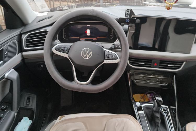 Used Volkswagen Tayron 2024 300TSI Two-Wheel-Drive Luxury Plus Advanced Version