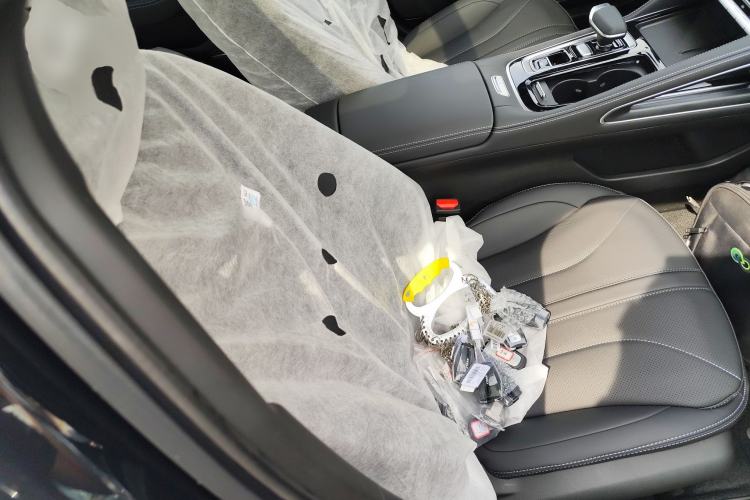 Used Geely Auto Preface 2026 Model Oriental Yao 1.5TD Fuyao Edition Right Front Seat