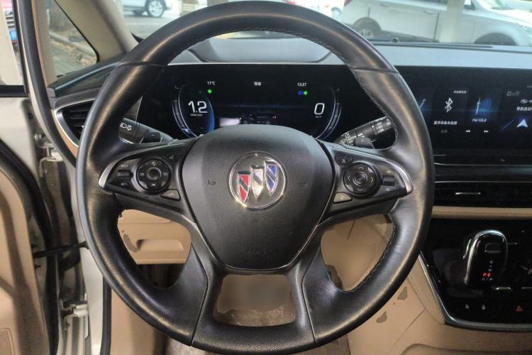 Used Buick GL8 2021 ES Landtrek 653T Luxury Model