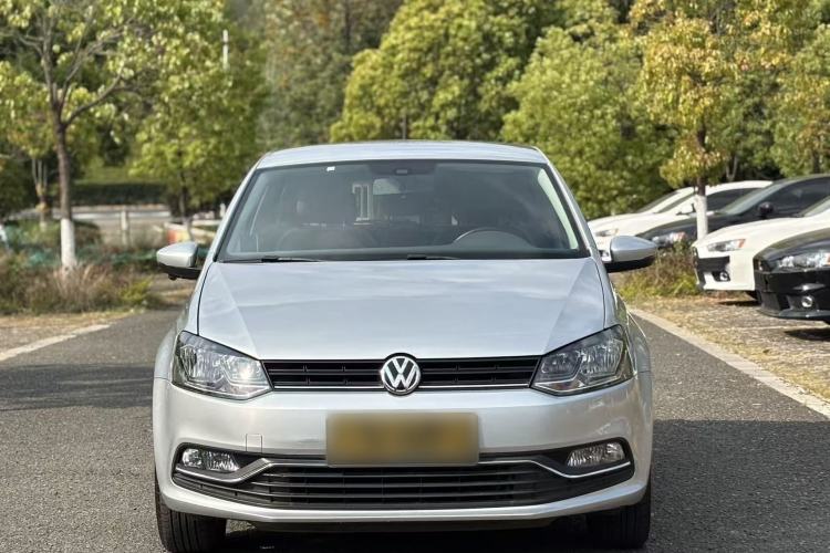 Used Volkswagen Polo 2014 1.6L Automatic Comfort Edition
