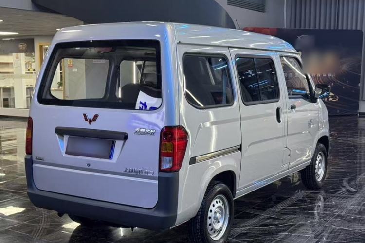 Used Wuling Zhiguang 2023 1.5L Practical Version 5/7 Seats