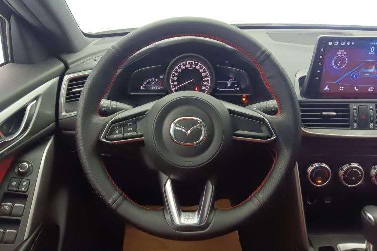 Used Mazda CX-4 2018 2.0L Automatic Two-Wheel Drive Blue Sky Dynamic Version China VI Standard
