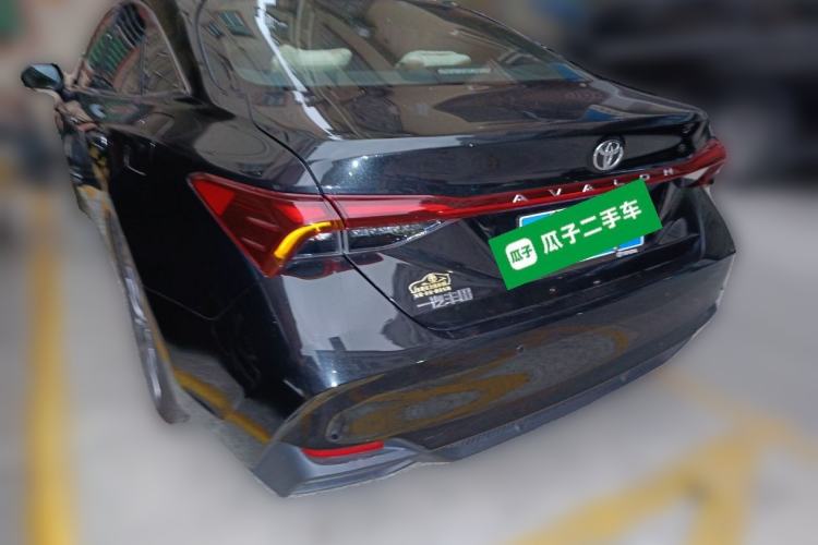 Used Toyota Avalon 2024 2.0L Luxury Edition Rear Left 45 Deg